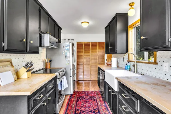 $875,000 | 26870 Robin Drive, Idyllwild, CA 92549