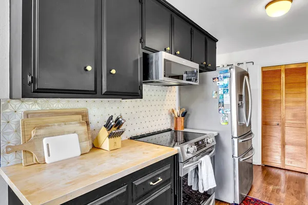 $875,000 | 26870 Robin Drive, Idyllwild, CA 92549