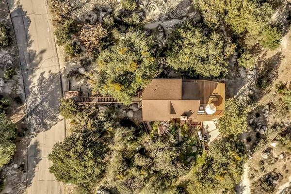 $875,000 | 26870 Robin Drive, Idyllwild, CA 92549