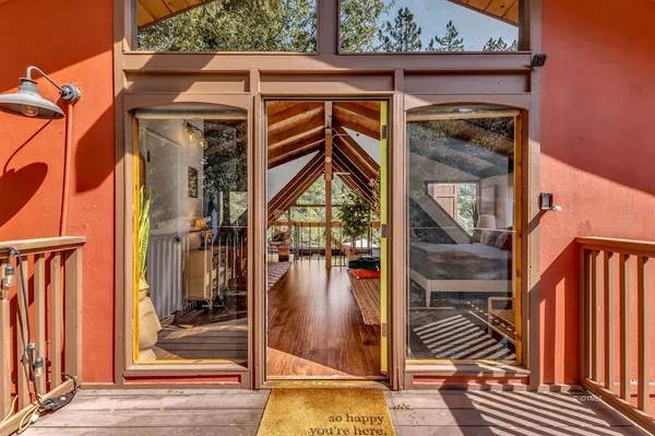 $875,000 | 26870 Robin Drive, Idyllwild, CA 92549