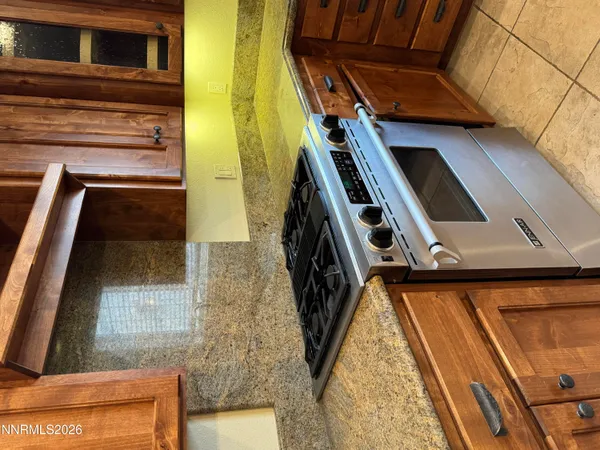 a view of an outdoor space