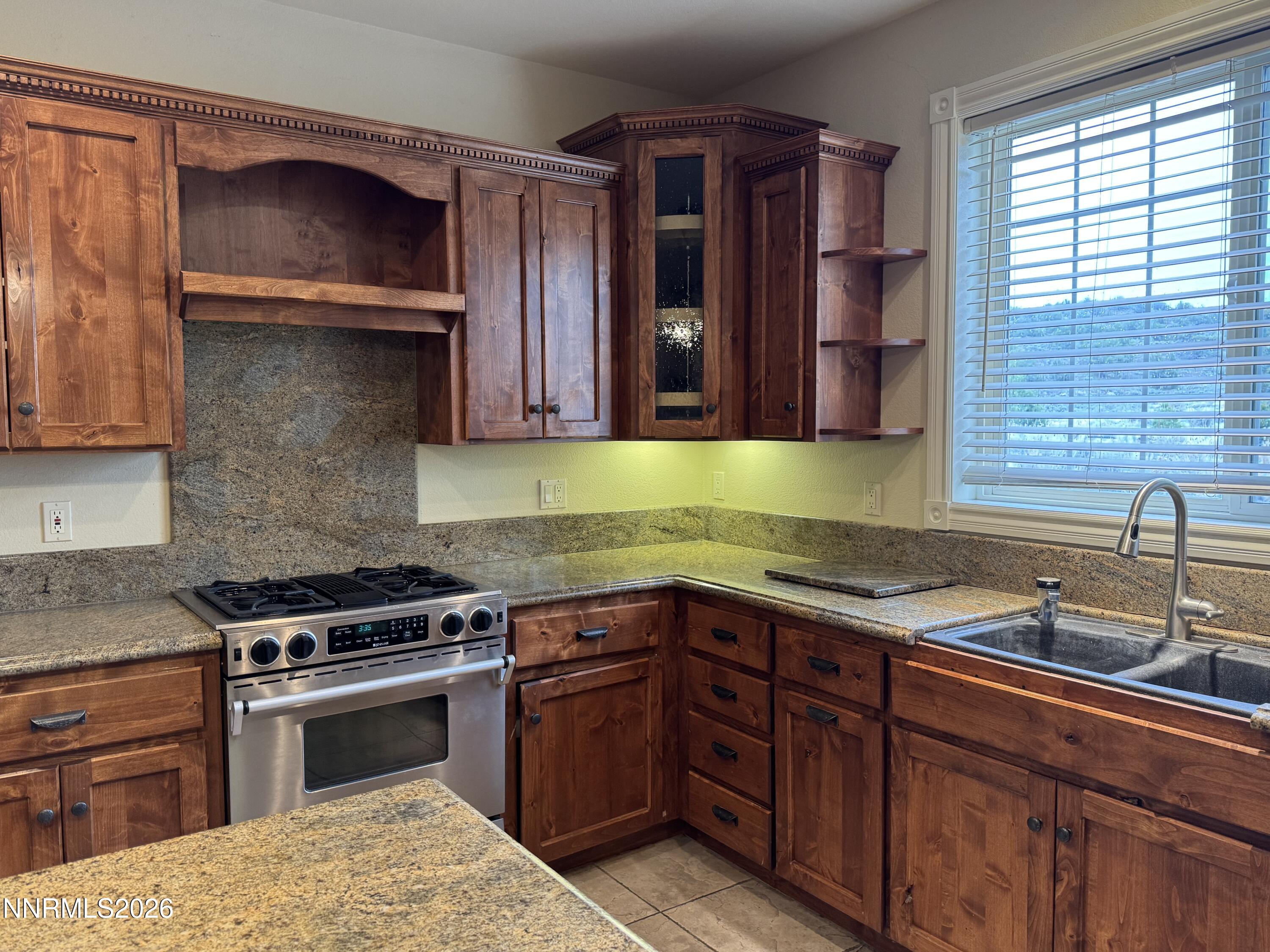 2020 Rocking Horse Road Gardnerville, NV 89410 - Photo 10 of 33 IMG_6563