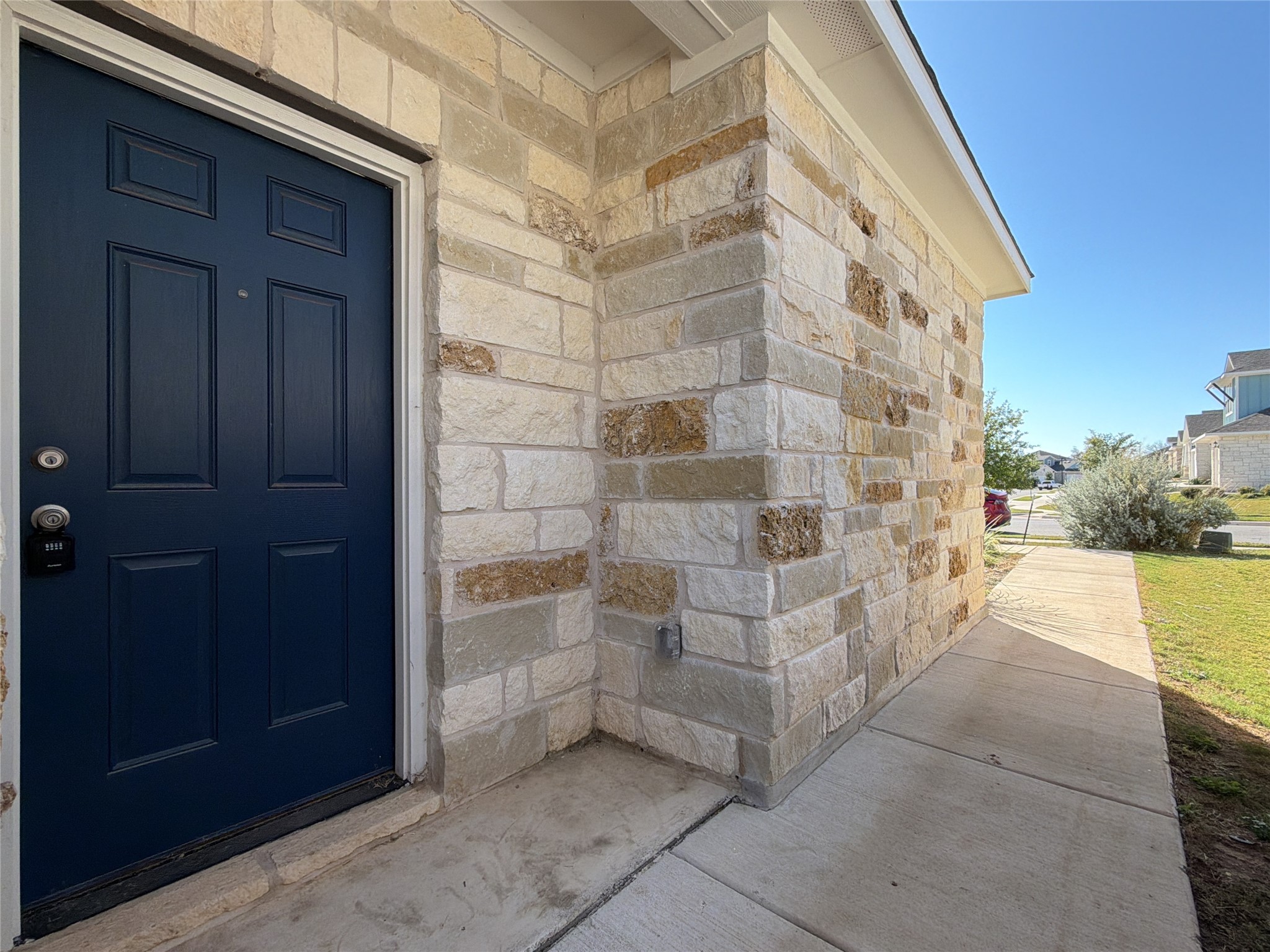 129 Tall Grass Drive Georgetown, TX 78628 - Photo 2 of 21