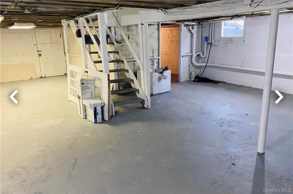 $3,300 | 61 Violet Avenue, Poughkeepsie, NY 12601