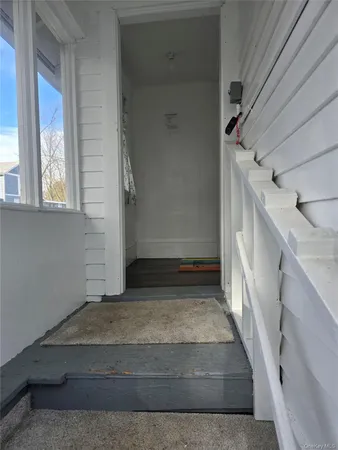 $3,300 | 61 Violet Avenue, Poughkeepsie, NY 12601