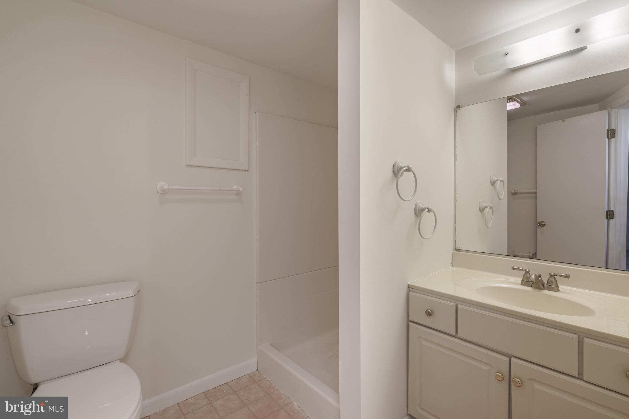 1611 Alston Road Towson, MD 21204 - Photo 33 of 37