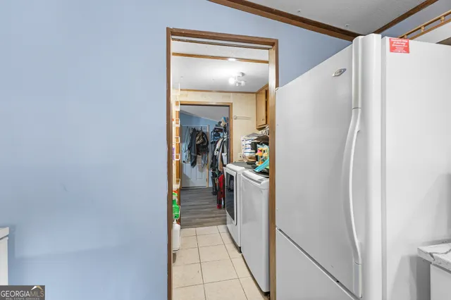 a view of a walk in closet