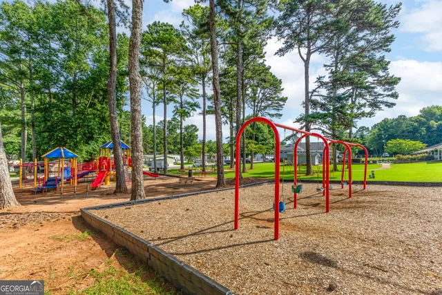 a view of outdoor space with garden and entertaining space