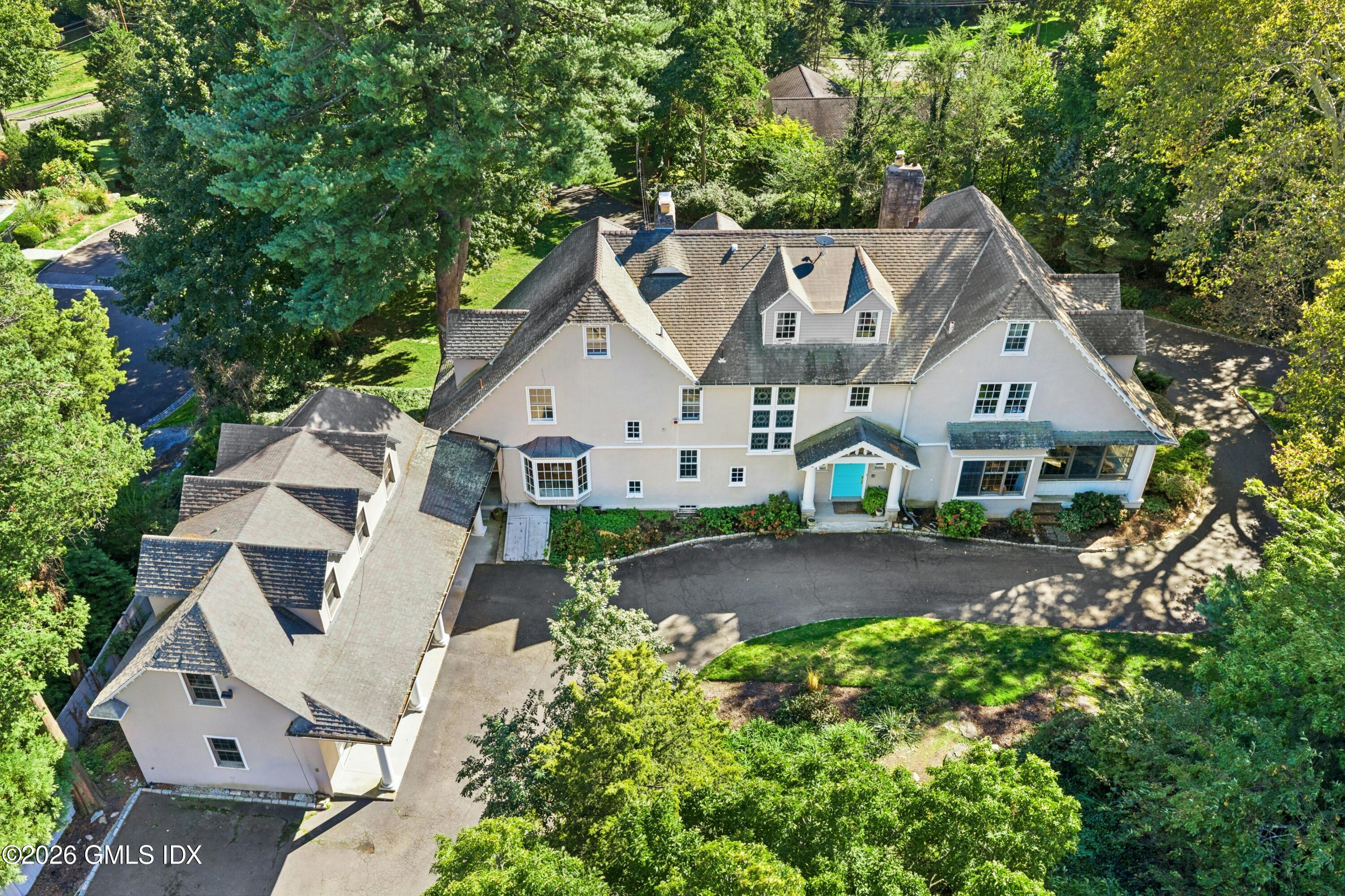 253 Shore Road Greenwich, CT 06830 - Photo 1 of 29 049-497186-497186_120