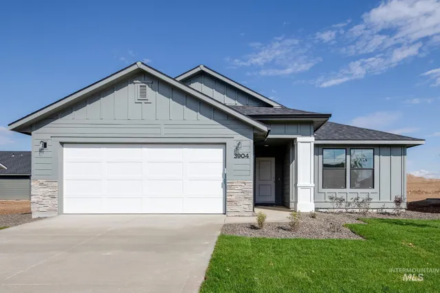 $457,990 | 10501 West Tinder Street, Star, ID 83669