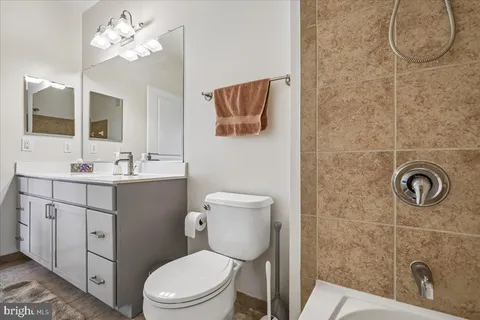 $685,000 | 1391 Pennsylvania Ave. Southeast, Unit 309, Washington, DC 20003