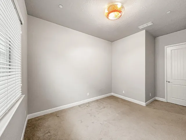 $655,000 | 2788 North Douglas Avenue, Fresno, CA 93727