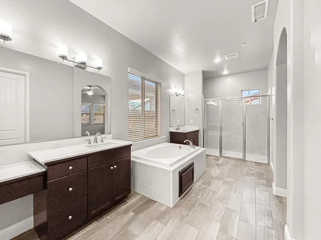 $655,000 | 2788 North Douglas Avenue, Fresno, CA 93727