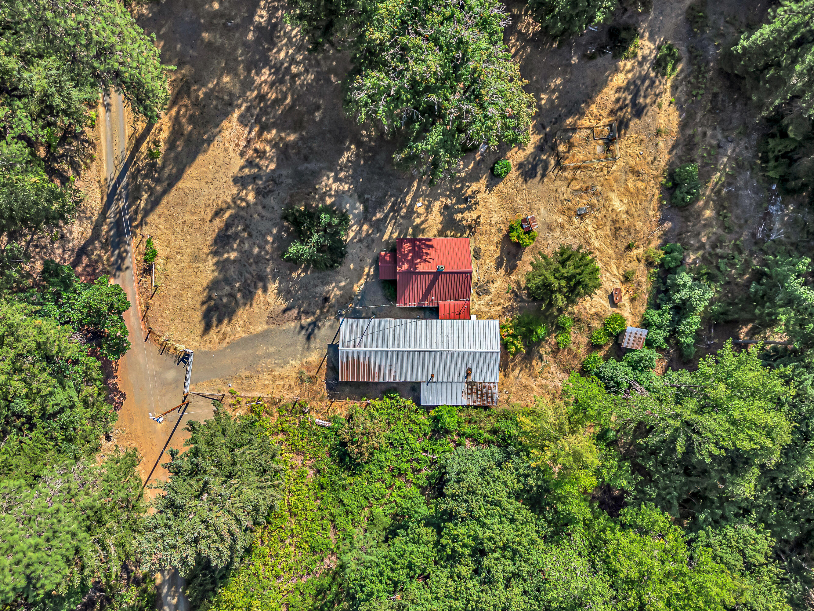 21875 East Evans Creek Road White City, OR 97503 - Photo 5 of 39 DJI_20250902101134_0025_D