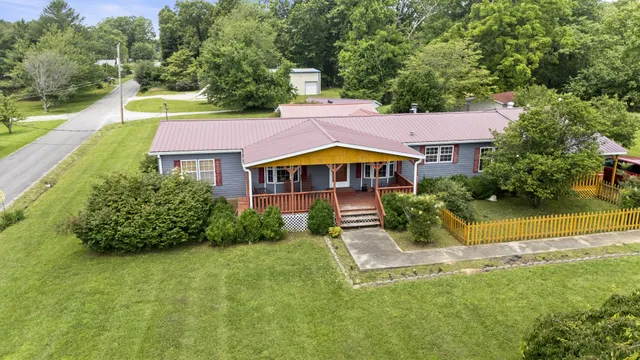 $385,000 | 23 Treeline Court, Monteagle, TN 37356