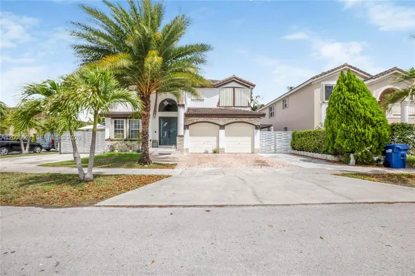$1,090,000 | 16621 Southwest 58th Terrace, Miami, FL 33193