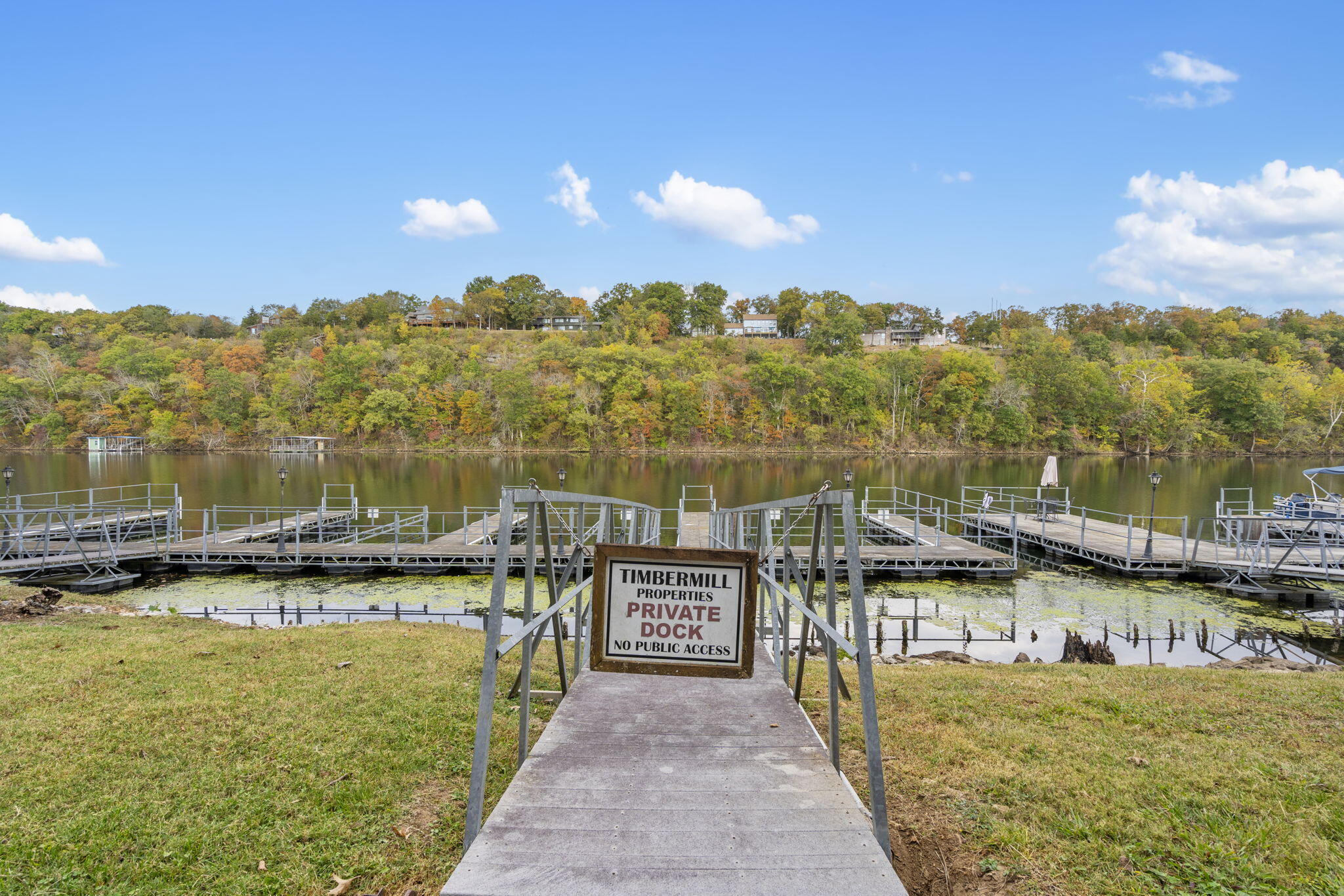 272 Valencia Road, Unit 2 Branson, MO 65616 - Photo 32 of 38 27-web-or-mls-HWJ06694_Dock Boat Slip