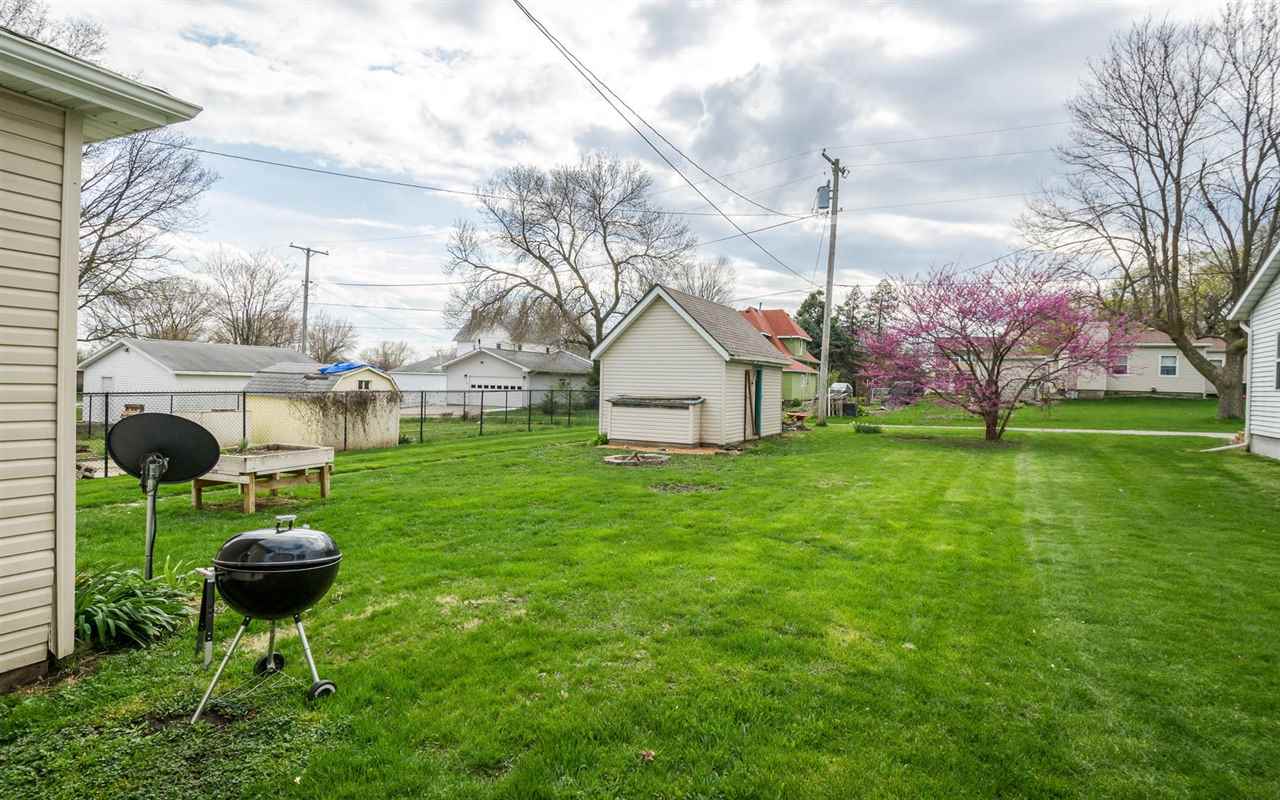 513 South Riggs Street Lone Tree, IA 52755 - Photo 23 of 25 Gallery Image 23