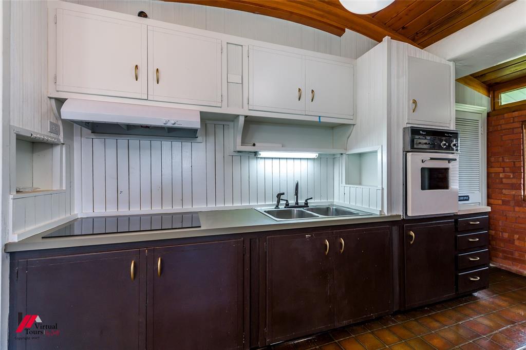 300 South Main Street Springhill, LA 71075 - Photo 24 of 38