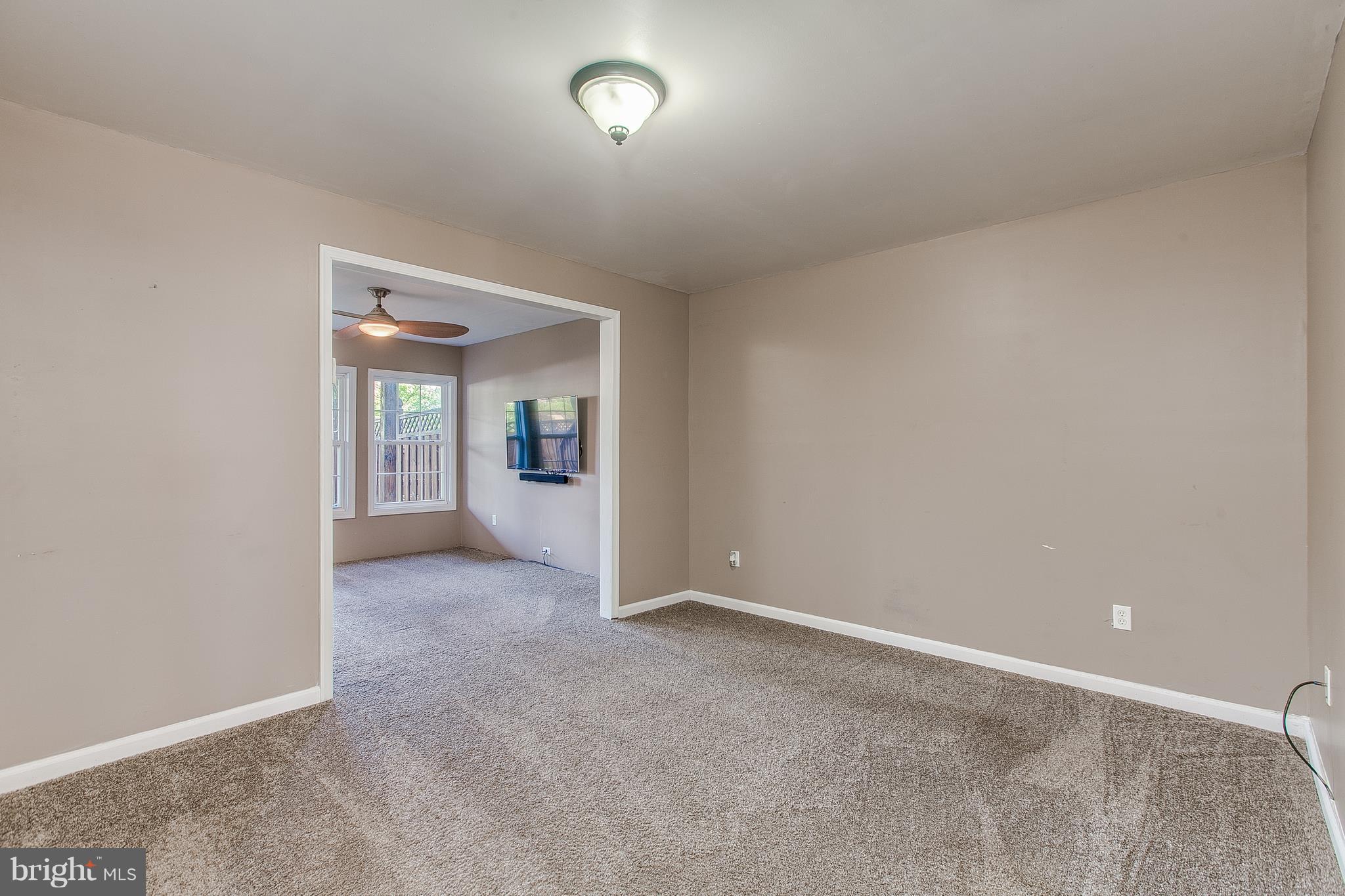 116 Eagles Ridge Smithsburg, MD 21783 - Photo 5 of 36 Gallery Image 5