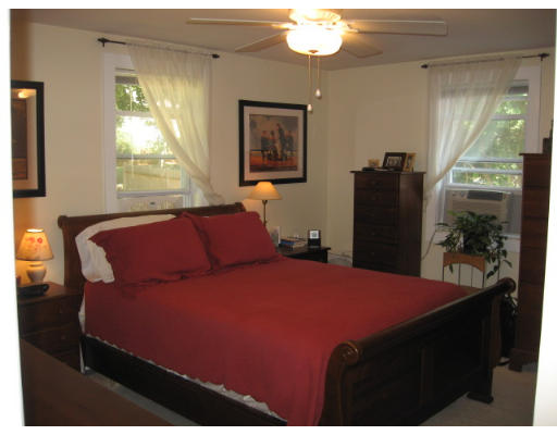 8 Saybrook Road Shrewsbury, MA 01545 - Photo 11 of 18 Gallery Image 11