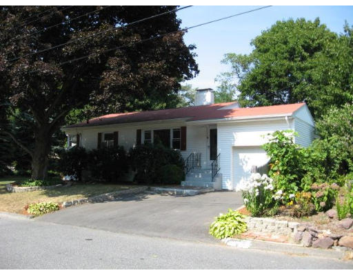 8 Saybrook Road Shrewsbury, MA 01545 - Photo 18 of 18 Gallery Image 18
