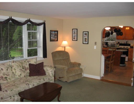 8 Saybrook Road Shrewsbury, MA 01545 - Photo 9 of 18 Gallery Image 9