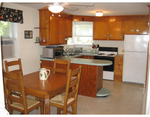 8 Saybrook Road Shrewsbury, MA 01545 - Photo 10 of 18 Gallery Image 10