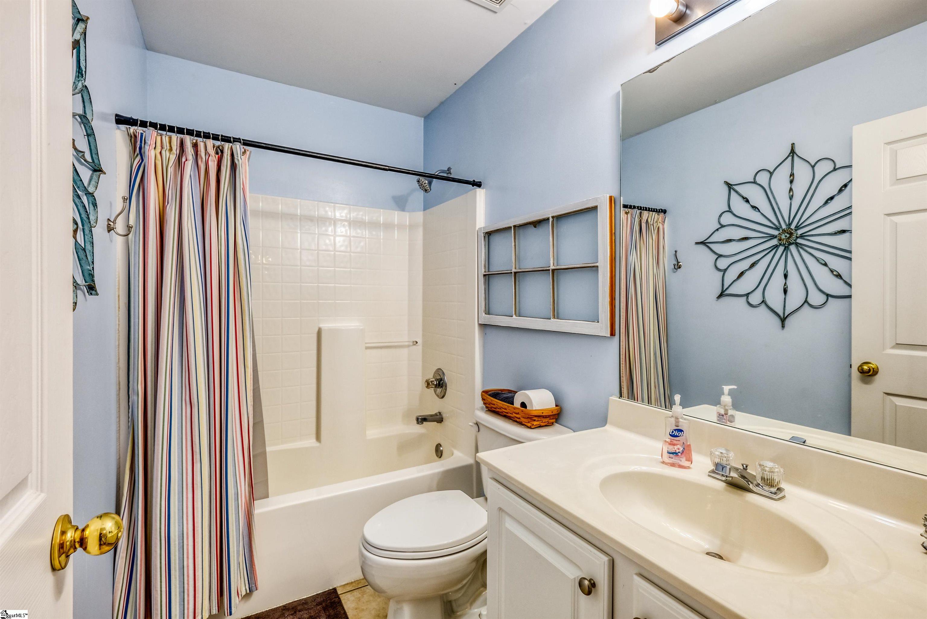 209 Dothan Court Greenville, SC 29607 - Photo 22 of 36 Gallery Image 22