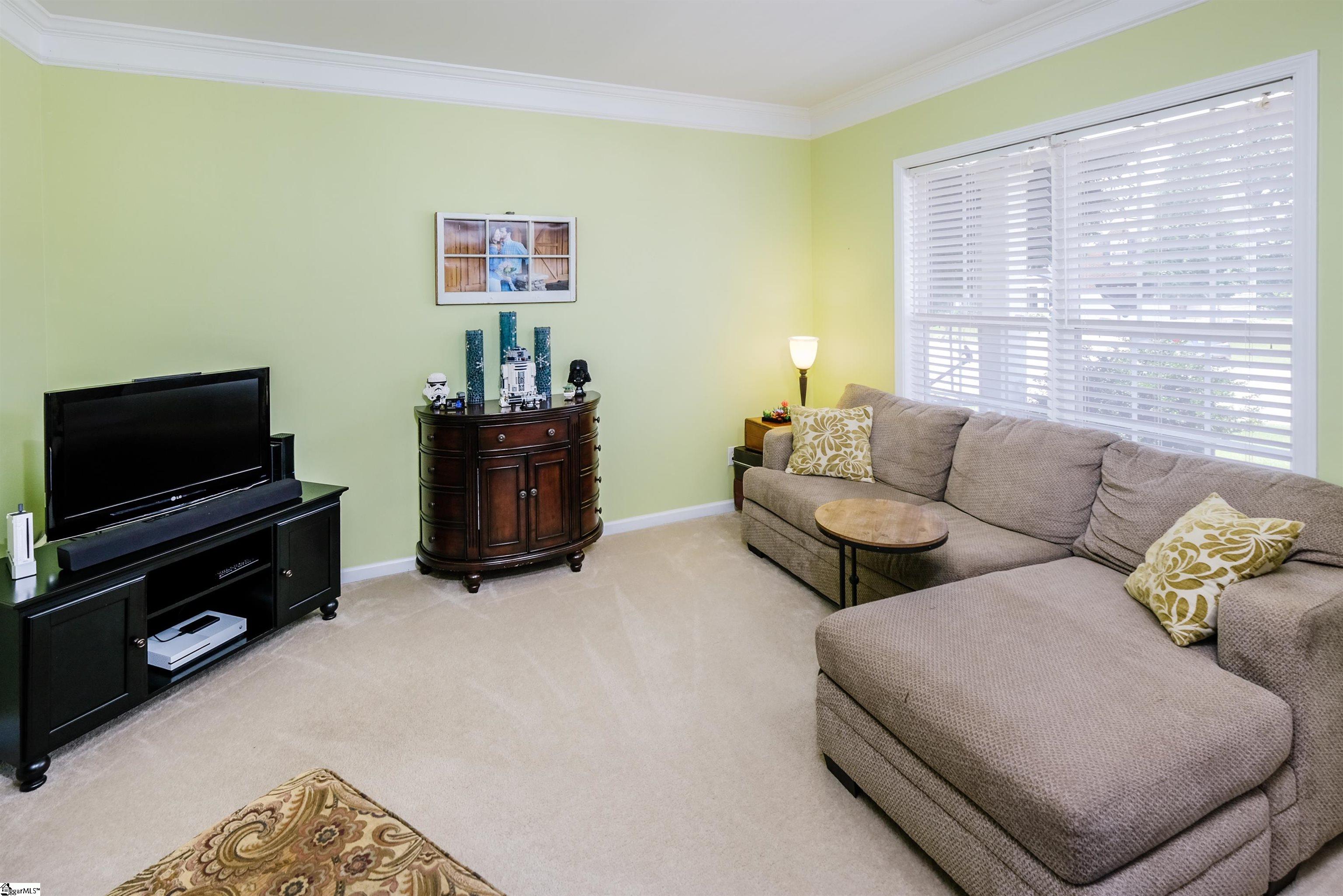 209 Dothan Court Greenville, SC 29607 - Photo 5 of 36 Gallery Image 5