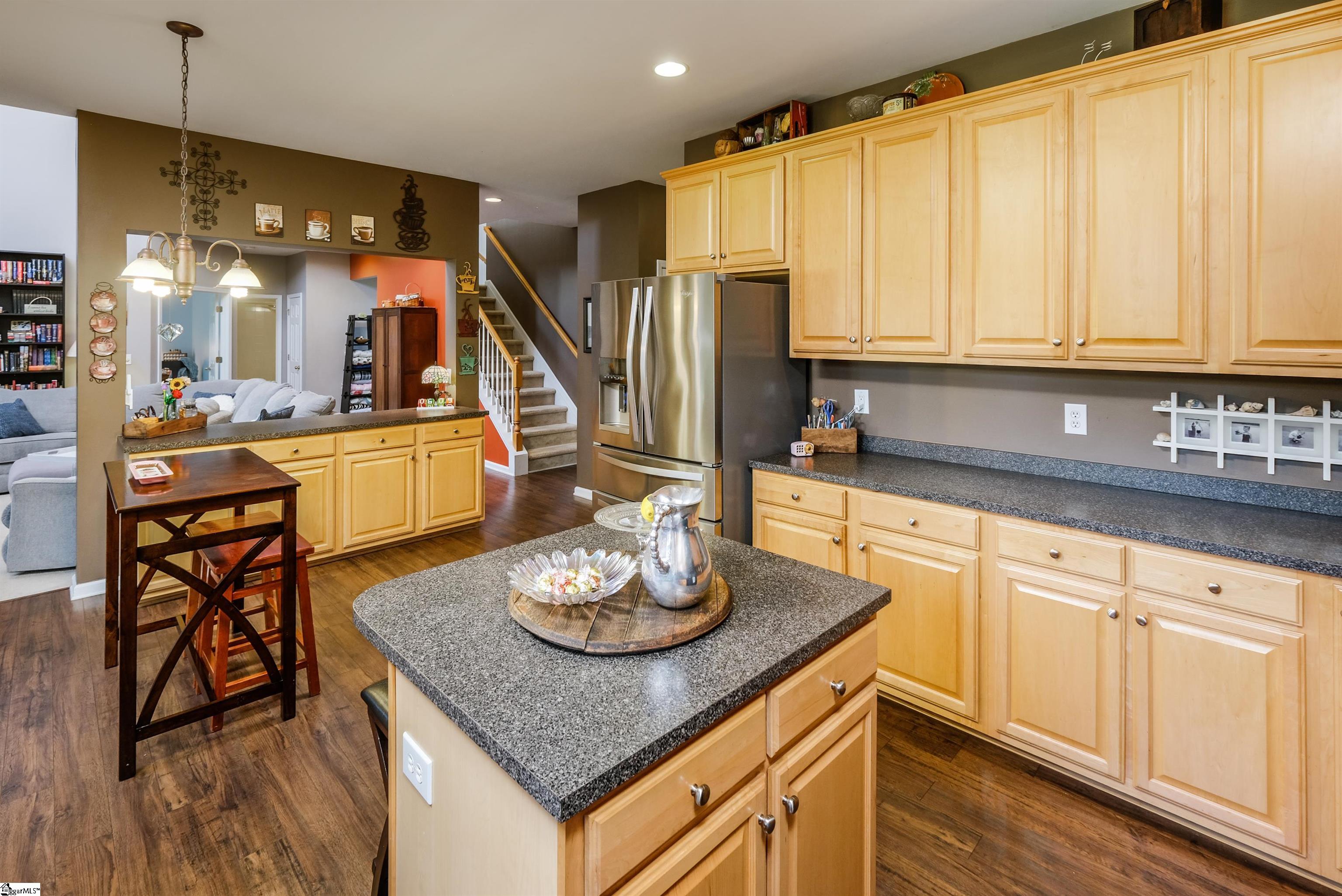 209 Dothan Court Greenville, SC 29607 - Photo 10 of 36 Gallery Image 10