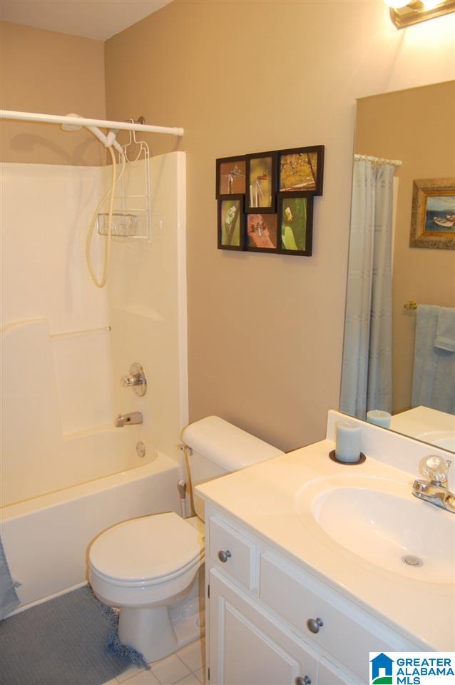 246 Cambrian Ridge Trail Pelham, AL 35124 - Photo 22 of 49