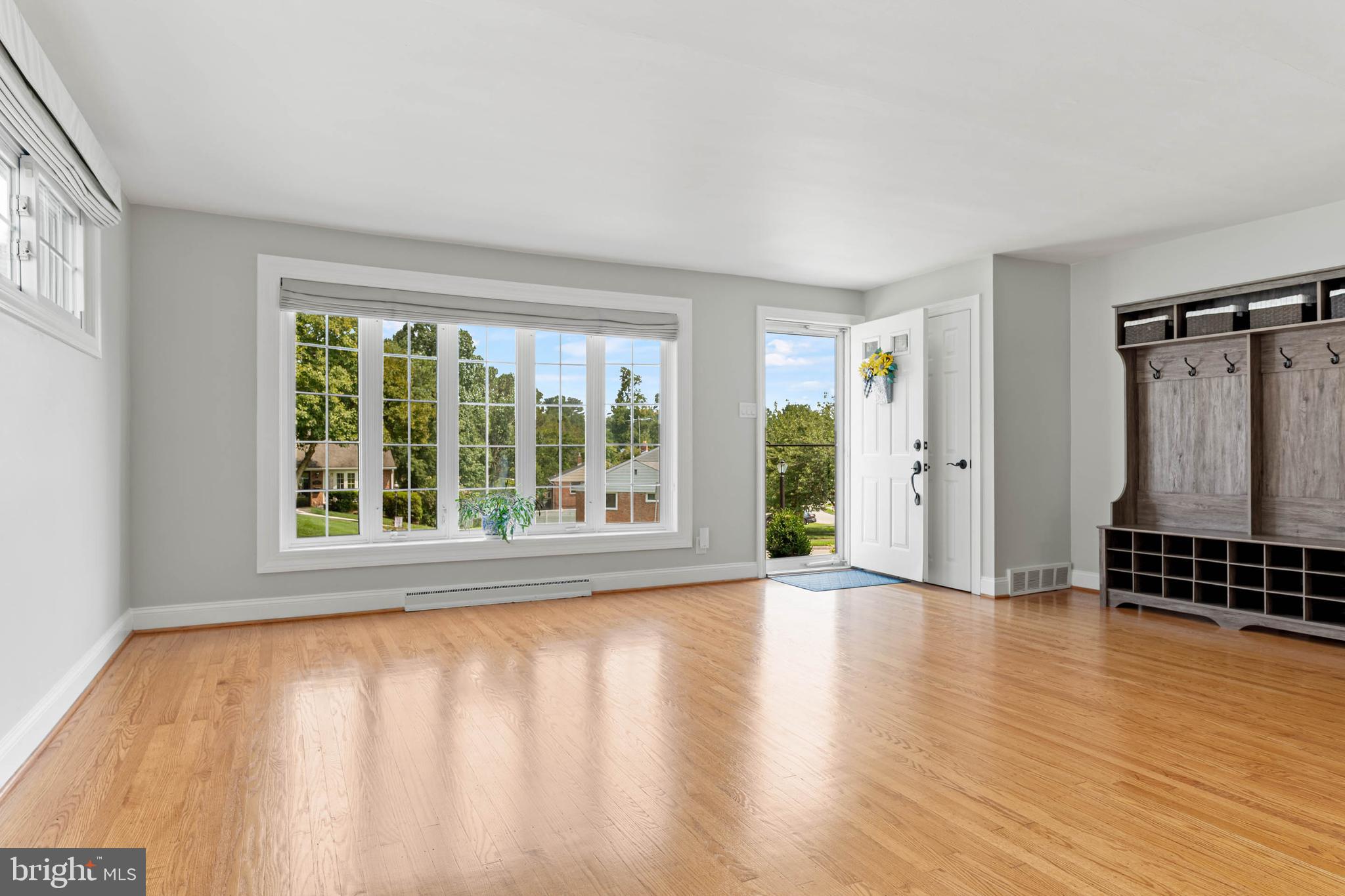 Spacious Living Room