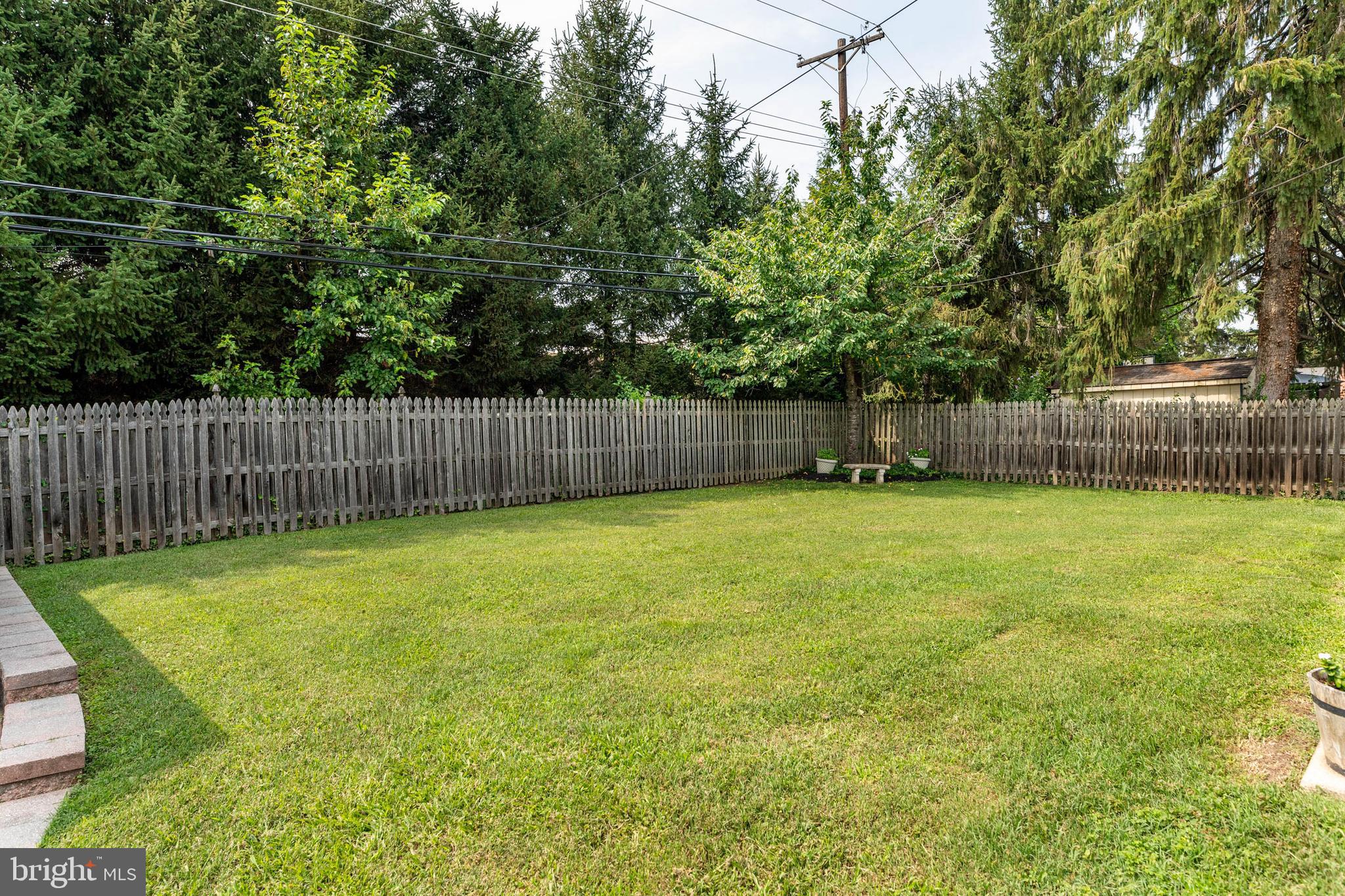 806 Rhoads Drive Springfield, PA 19064 - Photo 35 of 39 Fantastic Fenced Backyard