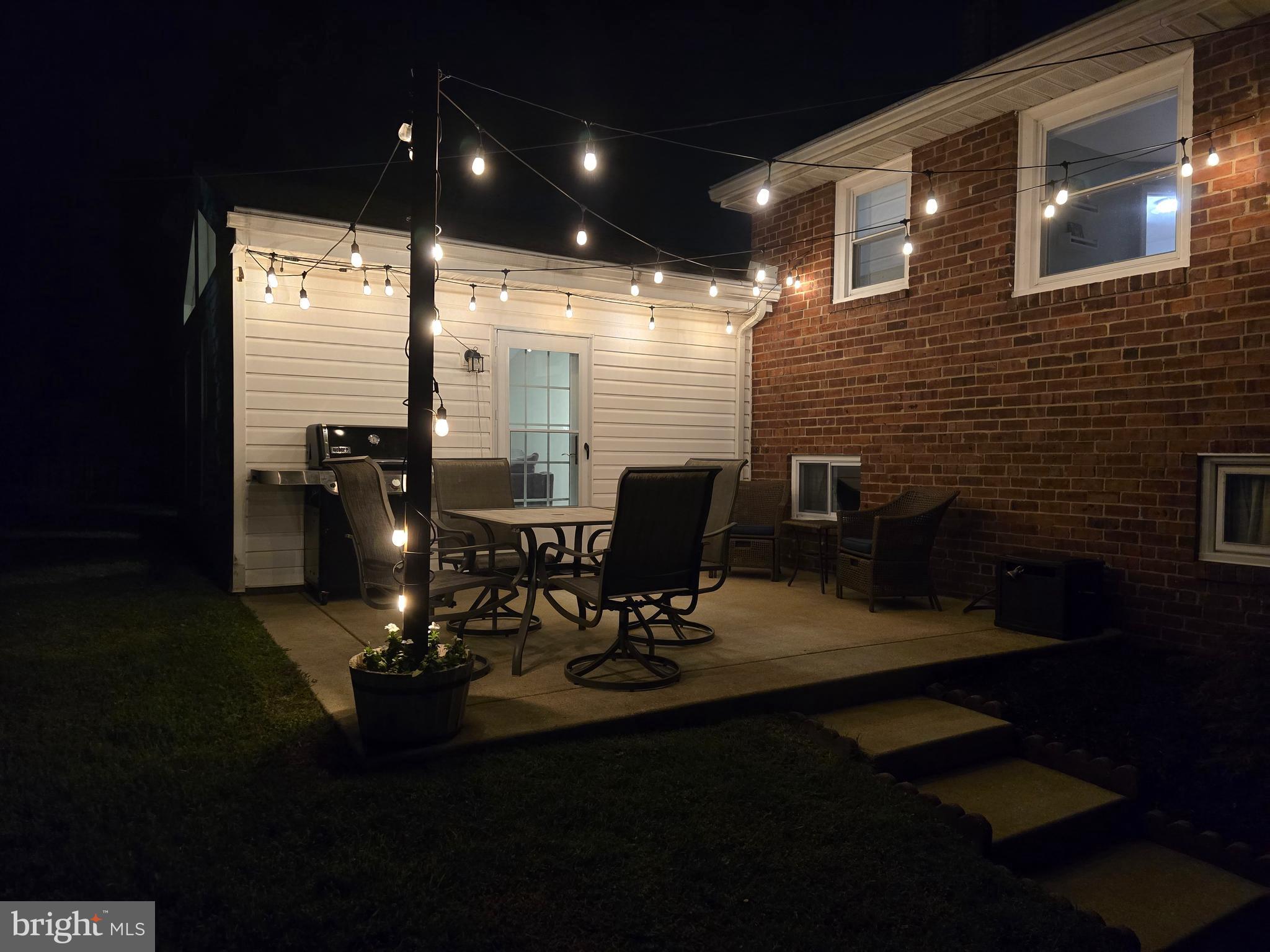 806 Rhoads Drive Springfield, PA 19064 - Photo 39 of 39 Lovely Patio!