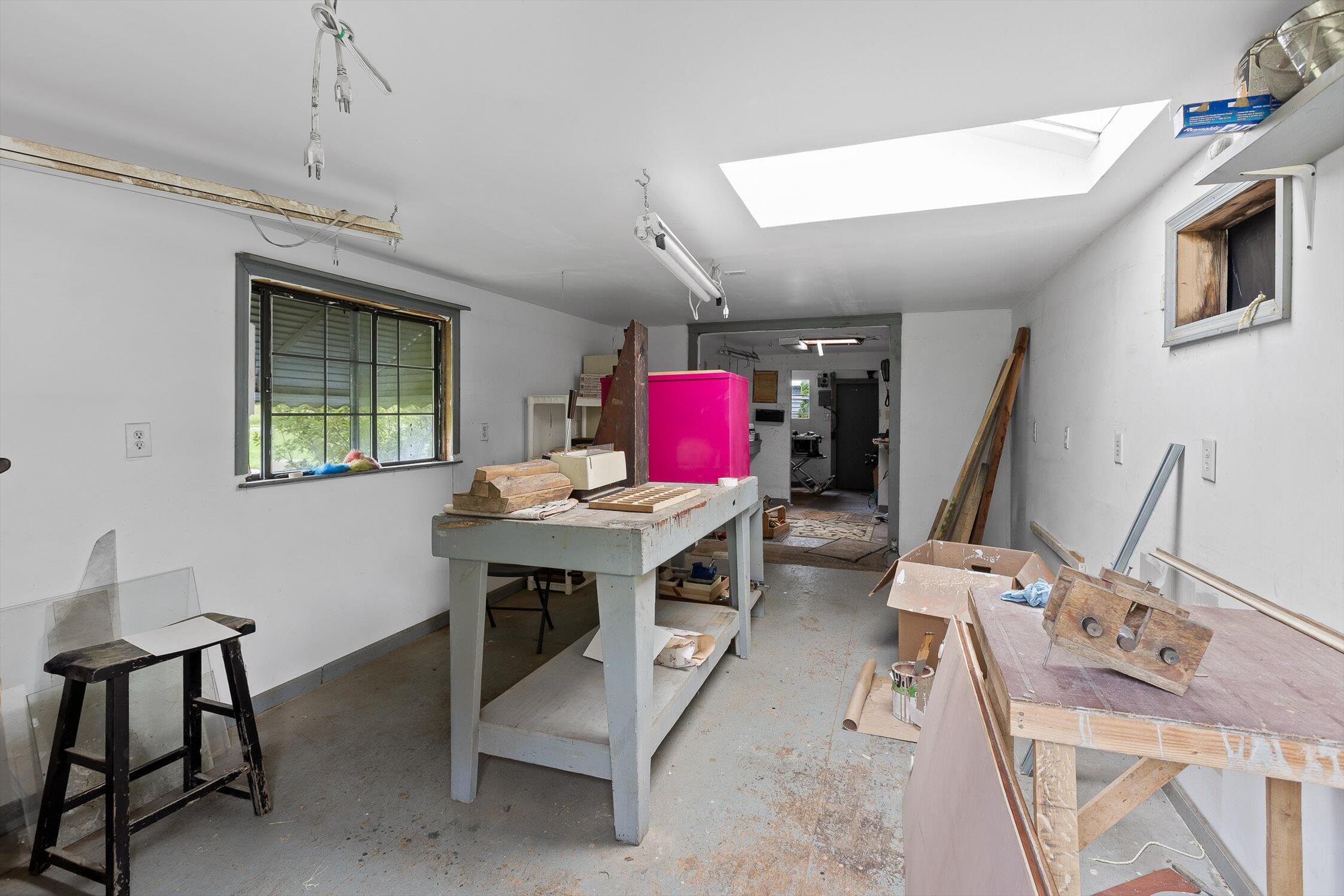 8834 Gann Road Soddy Daisy, TN 37379 - Photo 18 of 26 13-Gann Store-12