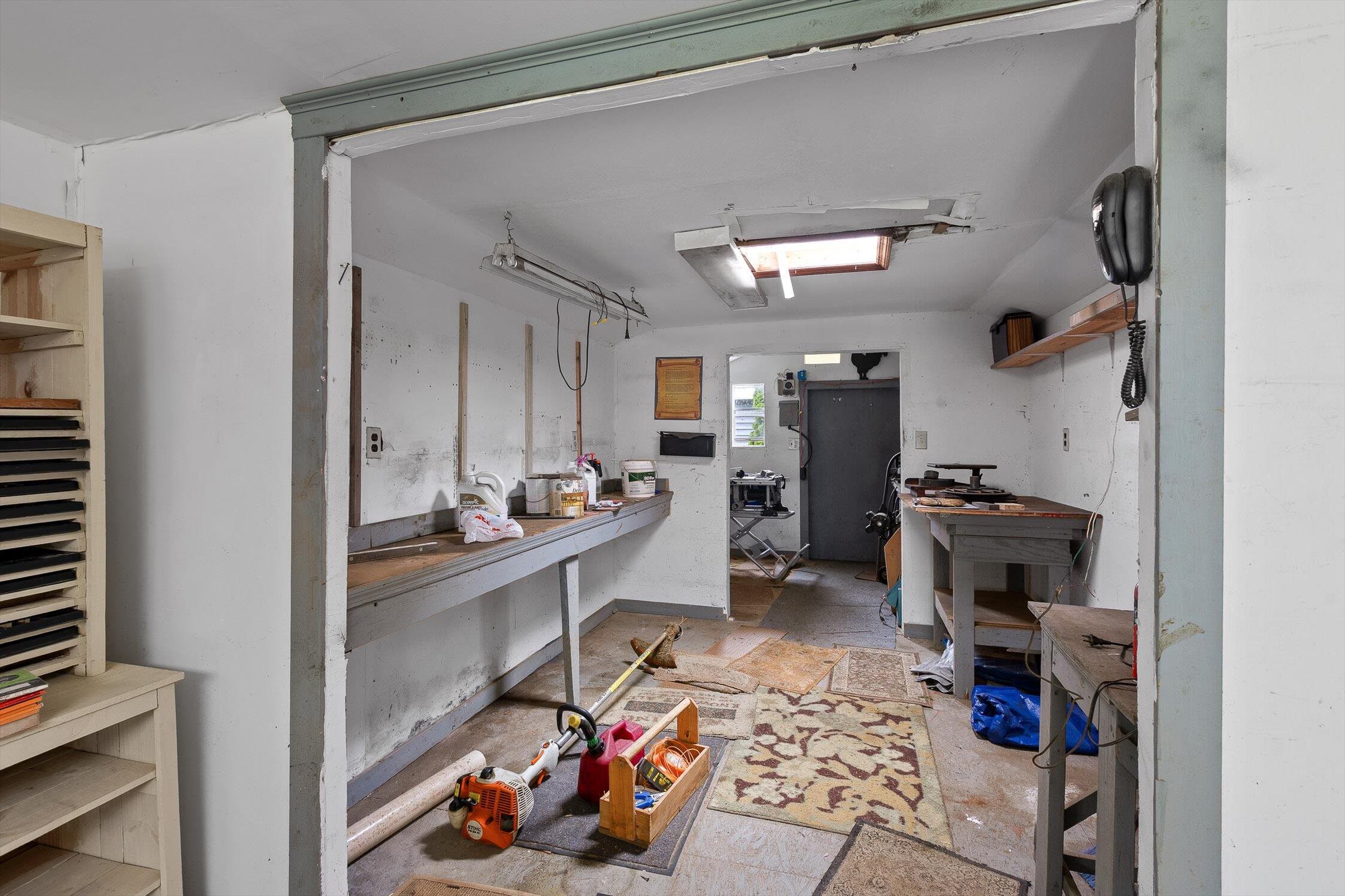 8834 Gann Road Soddy Daisy, TN 37379 - Photo 19 of 26 14-Gann Store-13