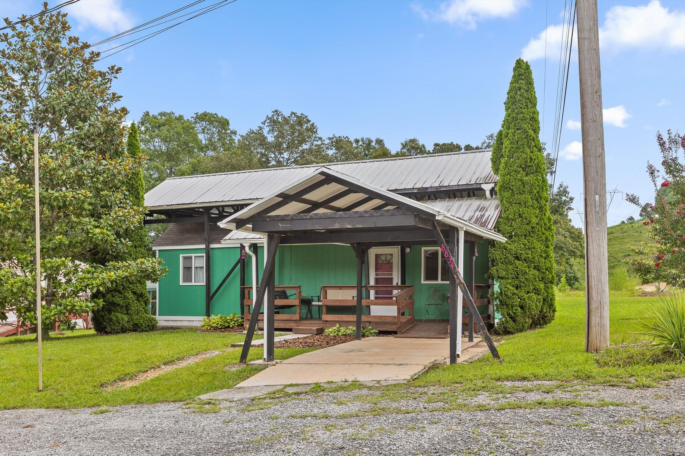 8834 Gann Road Soddy Daisy, TN 37379 - Photo 5 of 26 17-Gann Store-16