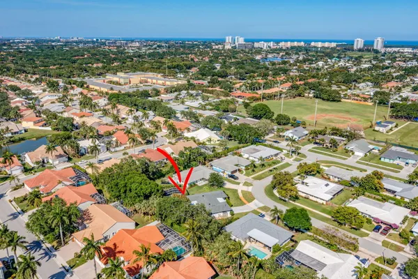 $5,500 | 932 Evergreen Drive, North Palm Beach, FL 33408
