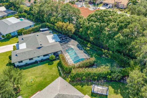 $5,500 | 932 Evergreen Drive, North Palm Beach, FL 33408