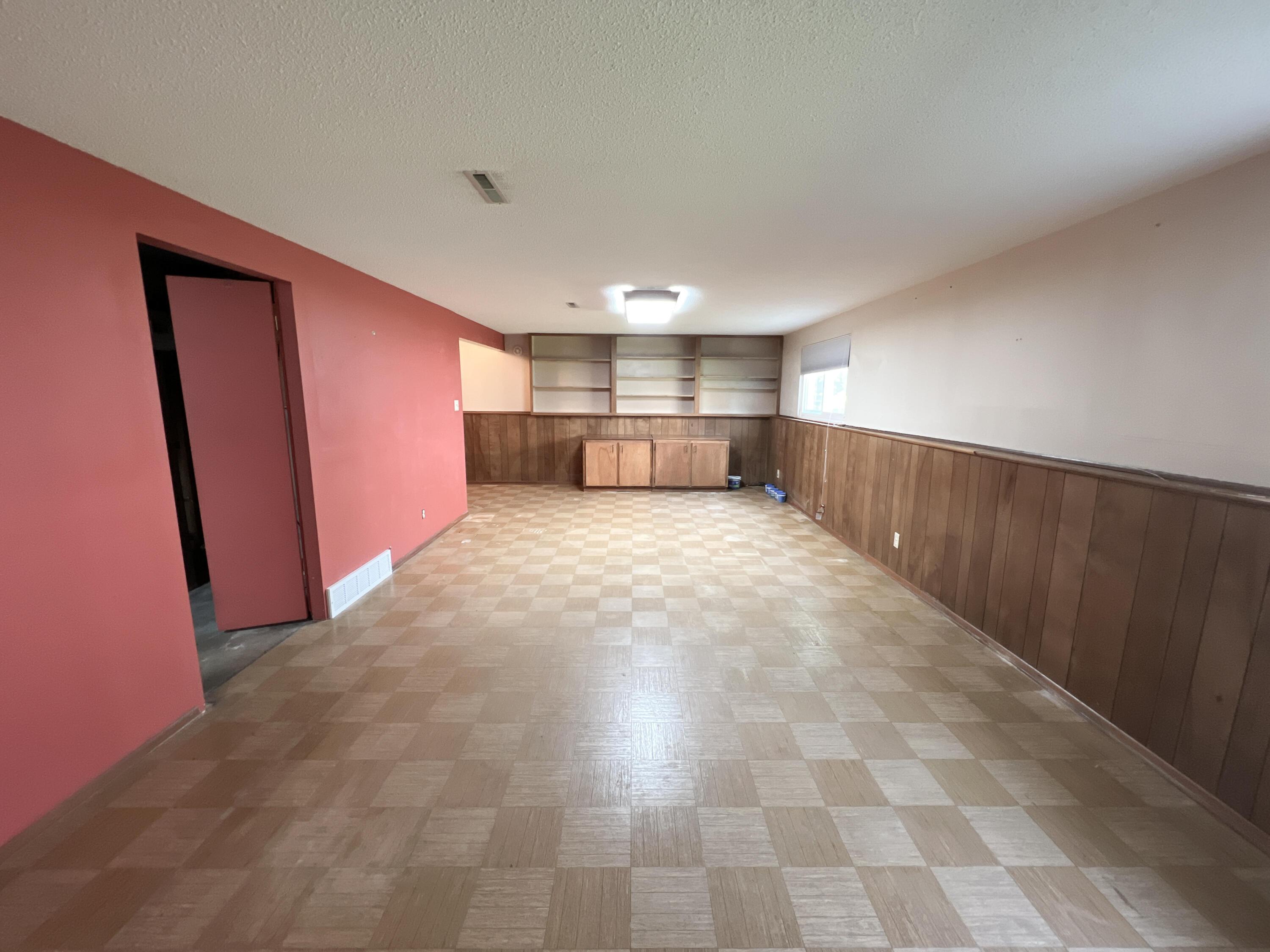 2322 Edmonton Road Columbus, OH 43229 - Photo 19 of 25 APC_3950