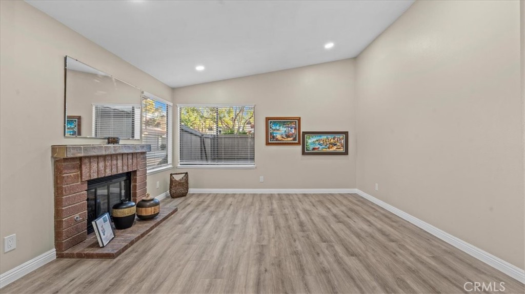 9863 Pasqual Court Rancho Cucamonga, CA 91730 - Photo 6 of 41