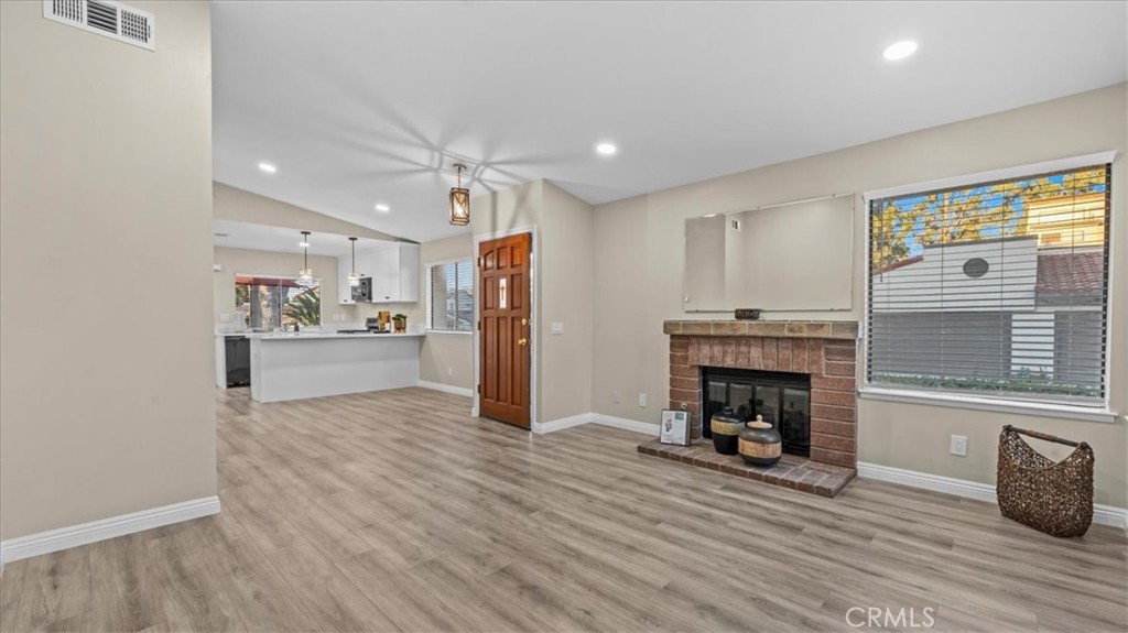 9863 Pasqual Court Rancho Cucamonga, CA 91730 - Photo 7 of 41