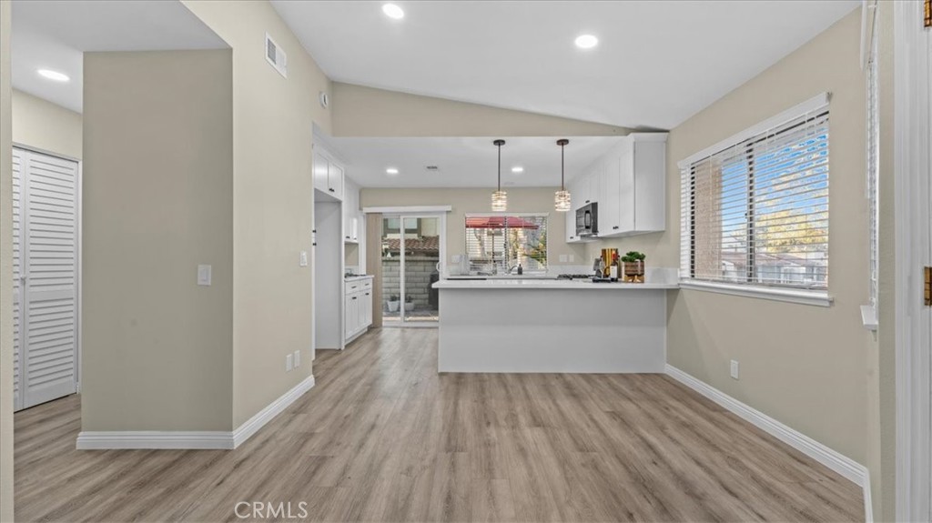 9863 Pasqual Court Rancho Cucamonga, CA 91730 - Photo 10 of 41