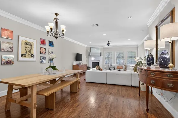 $5,995 | 5801 Hillcrest Avenue, Unit 6, University Park, TX 75205