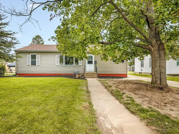 $152,000 | 1007 East Hosmer Street, Loves Park, IL 61111