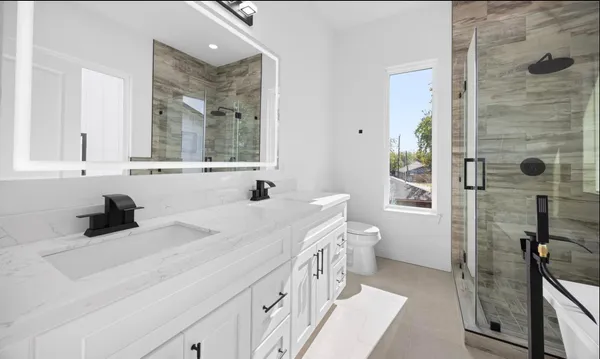 $2,400 | 4212 Alvin Street, Unit A, Houston, TX 77051