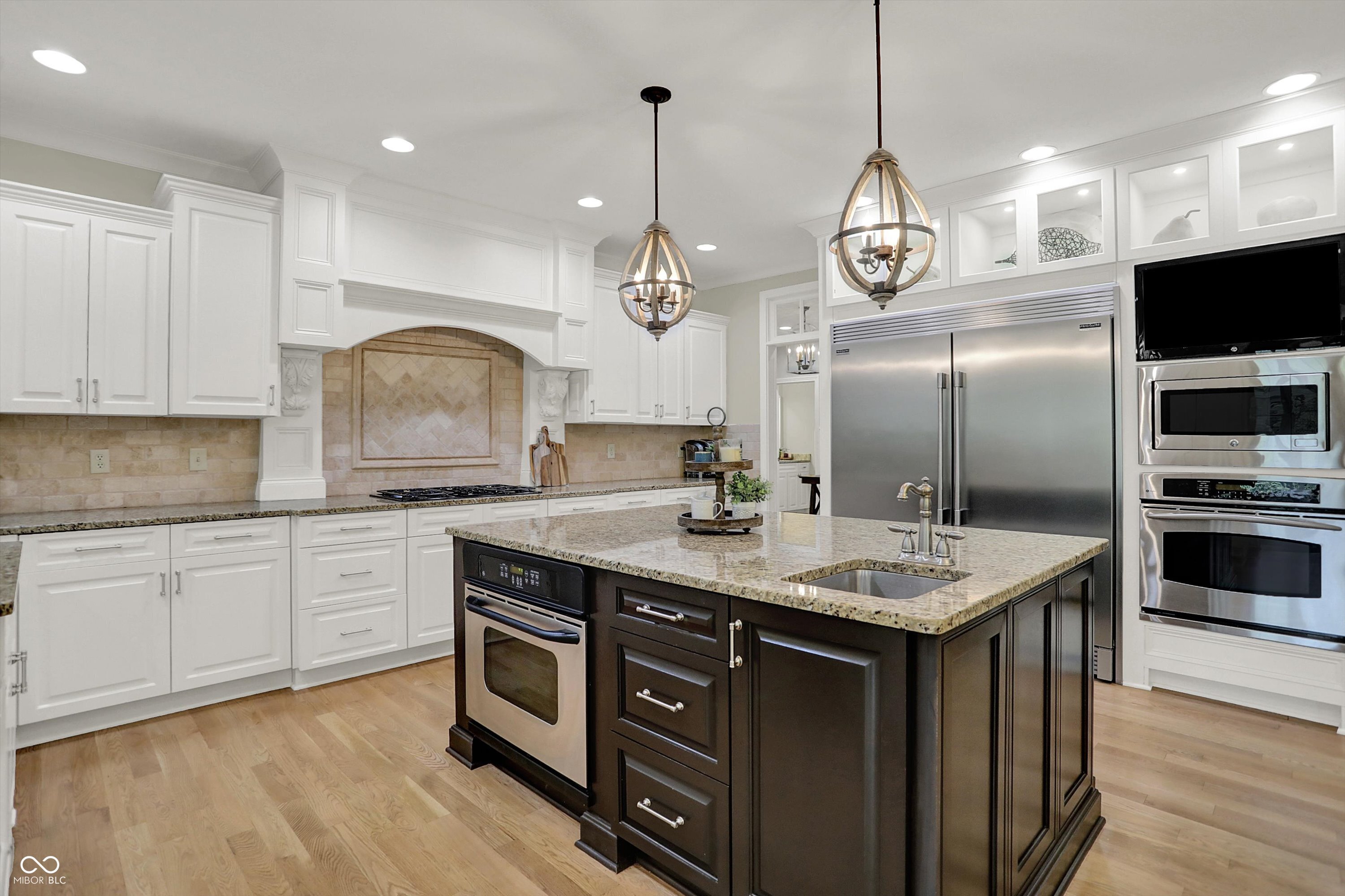 3083 Jason Street Carmel, IN 46033 - Photo 22 of 89