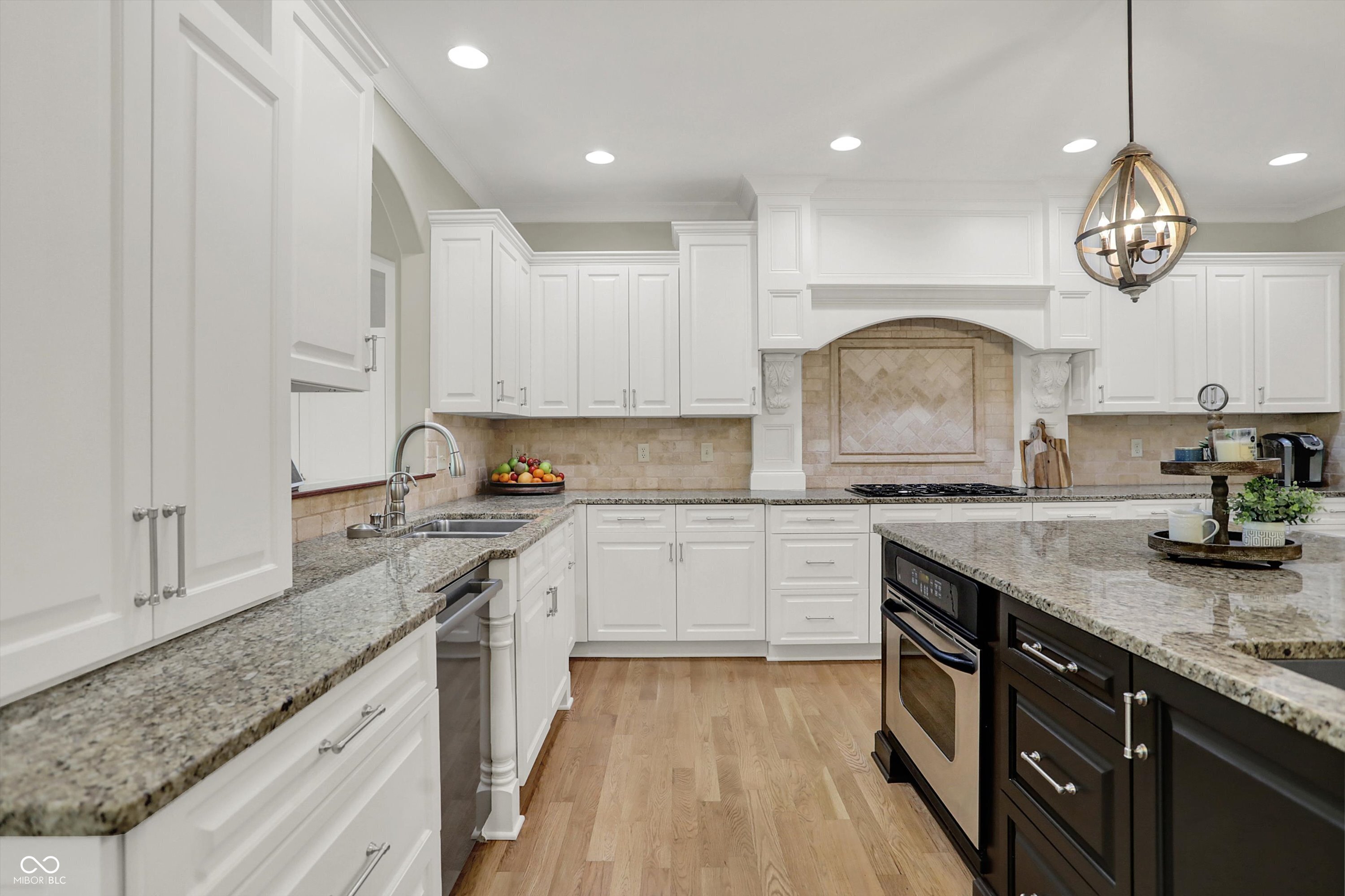 3083 Jason Street Carmel, IN 46033 - Photo 23 of 89