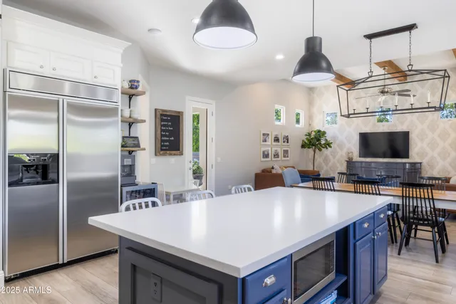 $1,140,000 | 21722 North 61st Drive, Glendale, AZ 85308